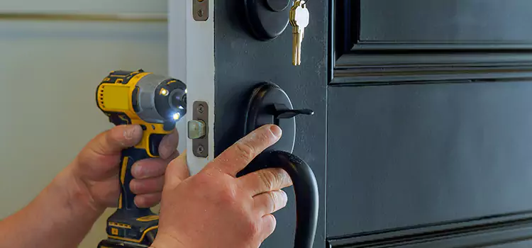 Commercial Door Lock Installation Huntington Station
